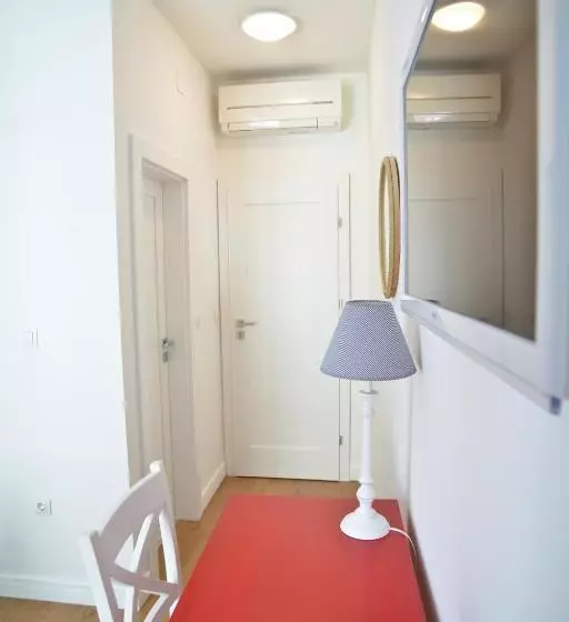 ベッドアンドブレックファースト Nautical Rooms Old Town