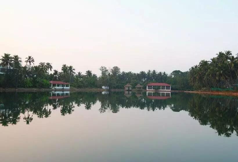 Aamiaismajoitus (B&B) Veda5 Wellness Retreat & Spa
