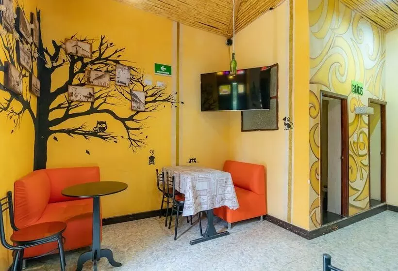 ホテル Aroma Del Bosque Posada Cafe