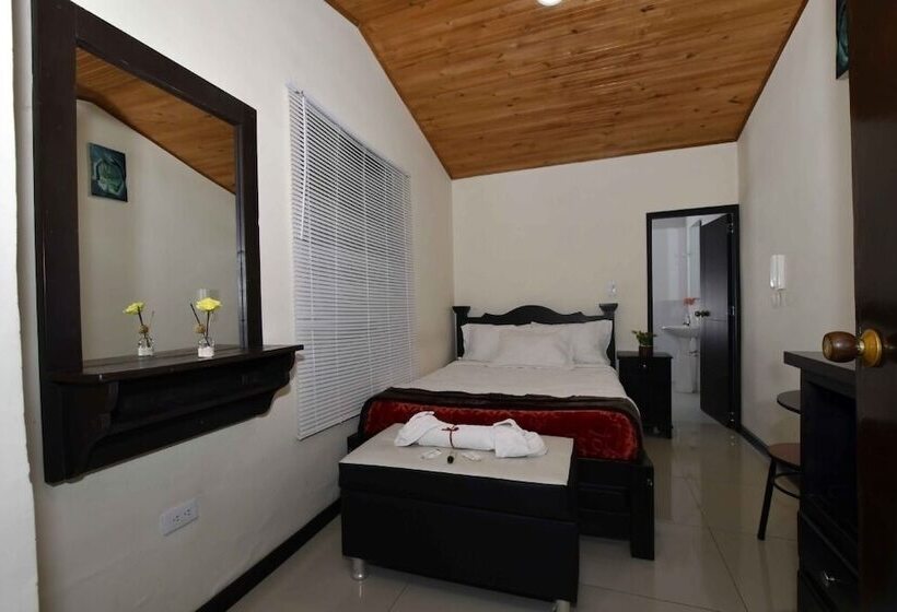 هتل Aroma Del Bosque Posada Cafe