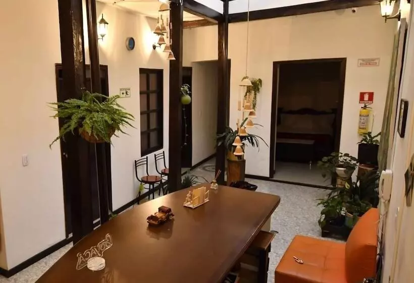 ホテル Aroma Del Bosque Posada Cafe