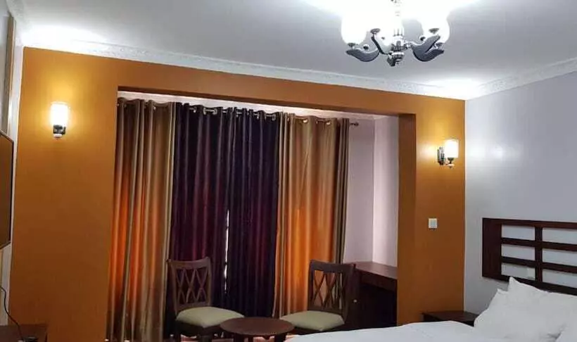 Hotelli Edgewood Country Place