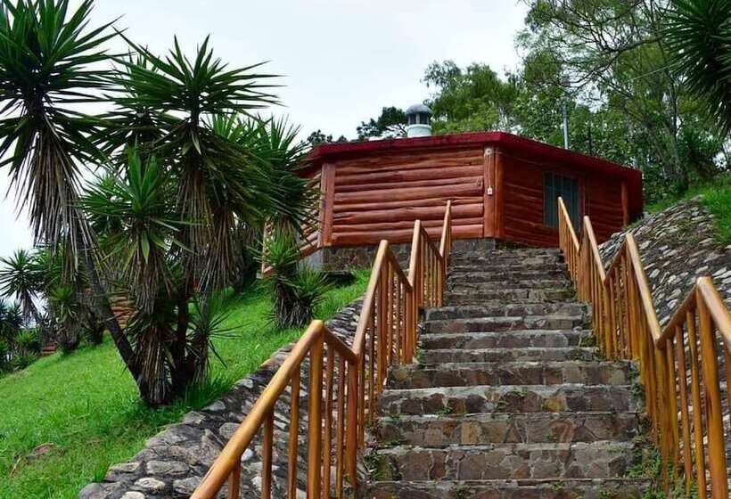 فندق Entre Pinos