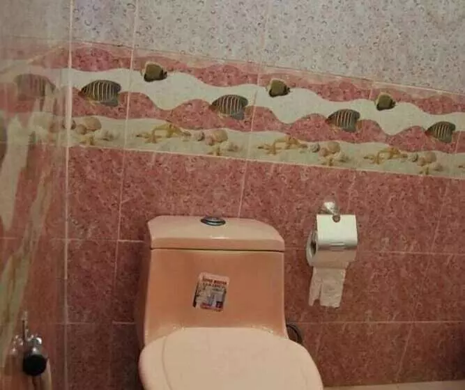 هتل Grapes Garden Resort Hunza