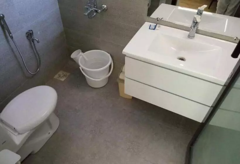 هتل Grapes Garden Resort Hunza