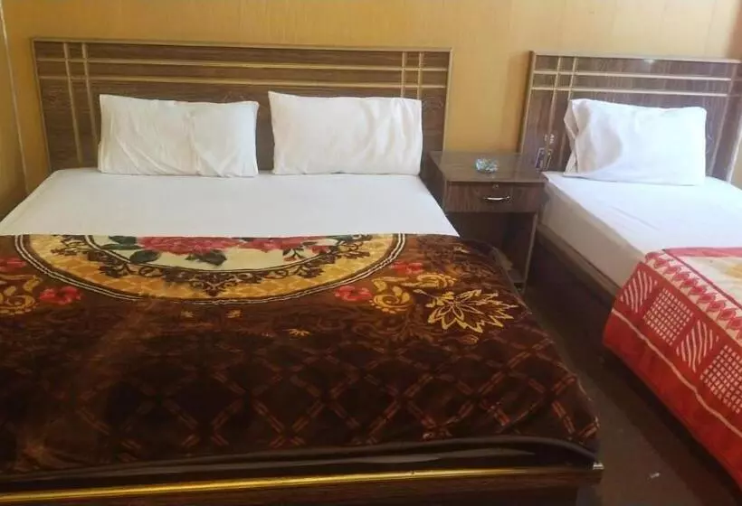 هتل The Guest House Hunza
