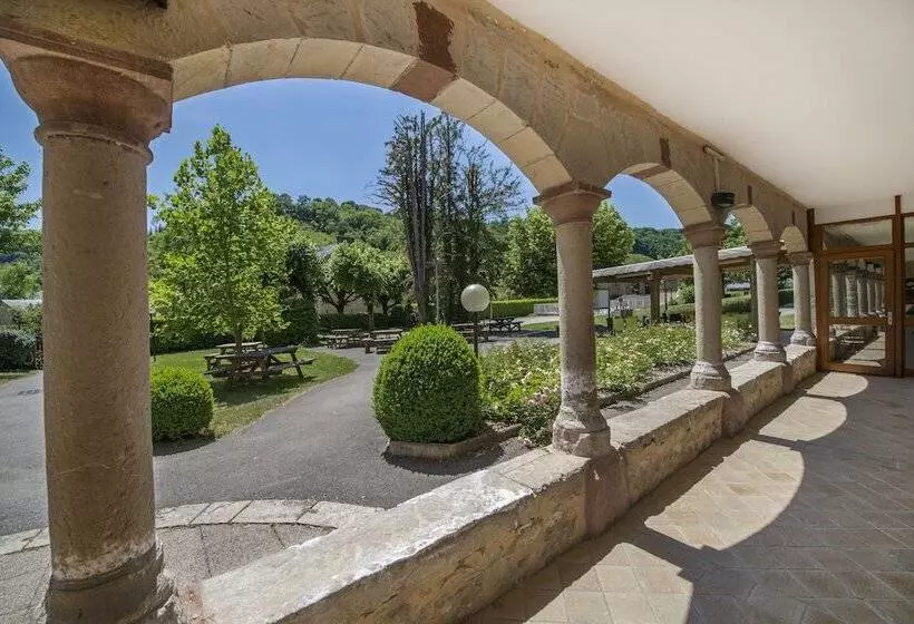 ホテル L Hôtel Des Bains   Salles La Source