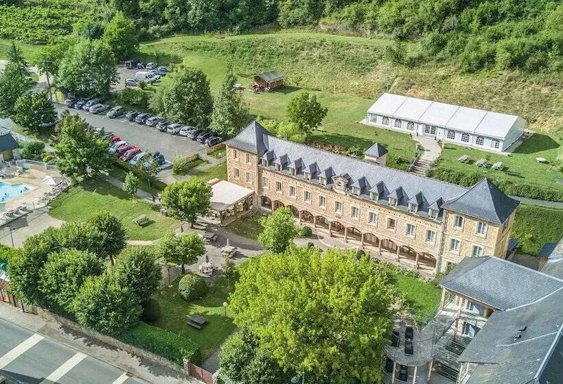 ホテル L Hôtel Des Bains   Salles La Source