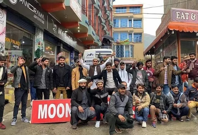 هتل Moon Palace