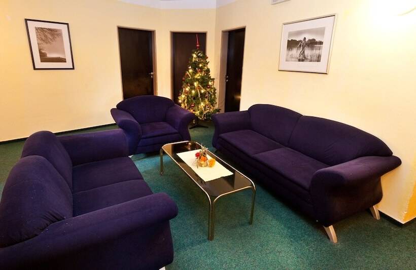 בית מלון כפרי N