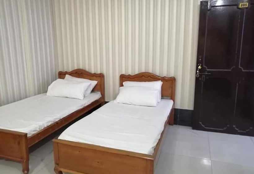 Saif Hotel And Restaurant