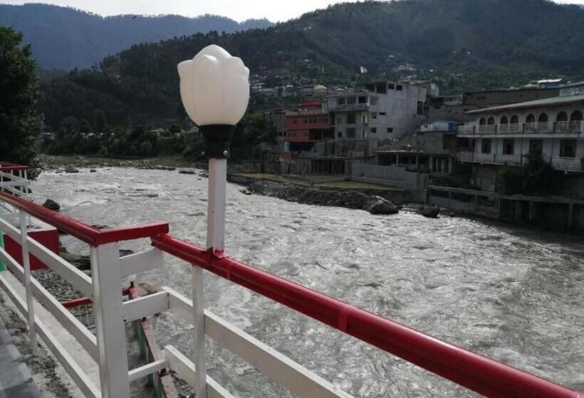 Saif Hotel And Restaurant