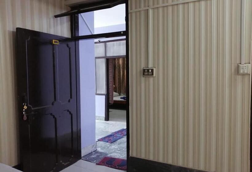 Saif Hotel And Restaurant