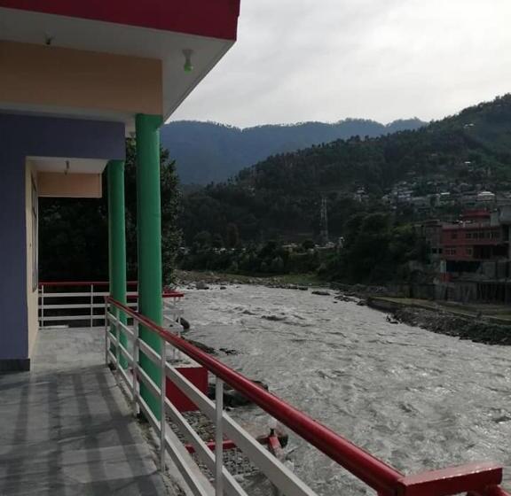 Saif Hotel And Restaurant