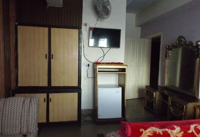 هتل Summer Palace