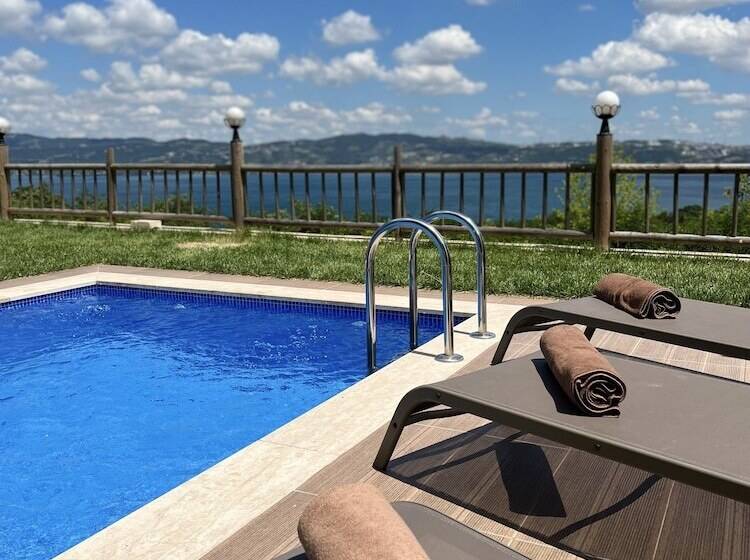 Отель Woodlodge Country Sapanca