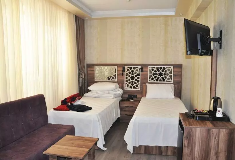 هتل Yalova Sezon