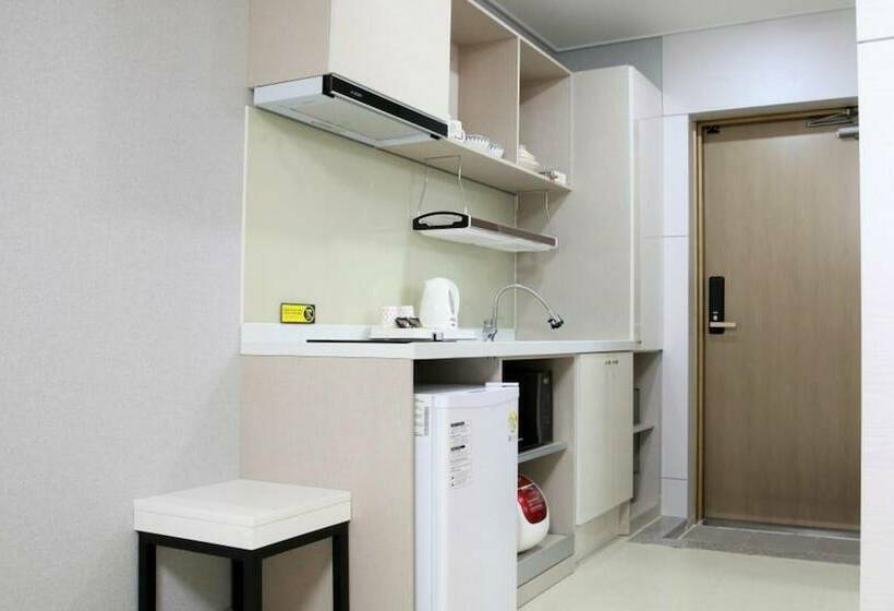 Hotel Yeosu Yong Beach Tourist Hostel