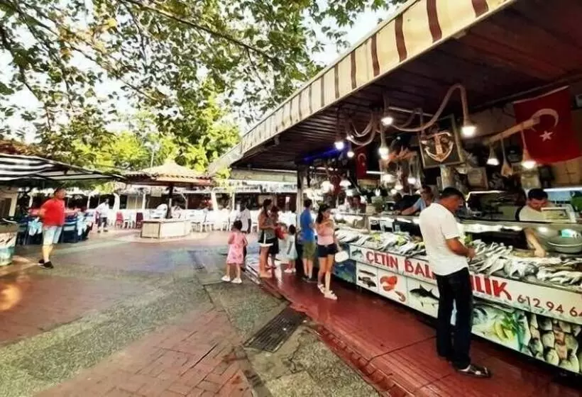 ホテル Zehra Residence Apart