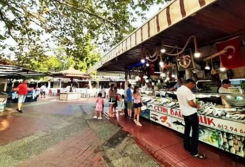 ホテル Zehra Residence Apart