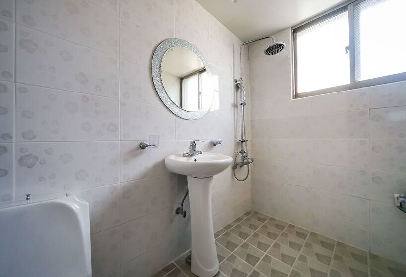 Motel Changwon Jinhae Yuramjang