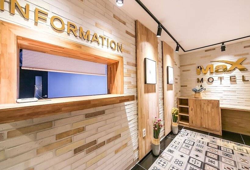 Motel Changwon Yonghodong Max