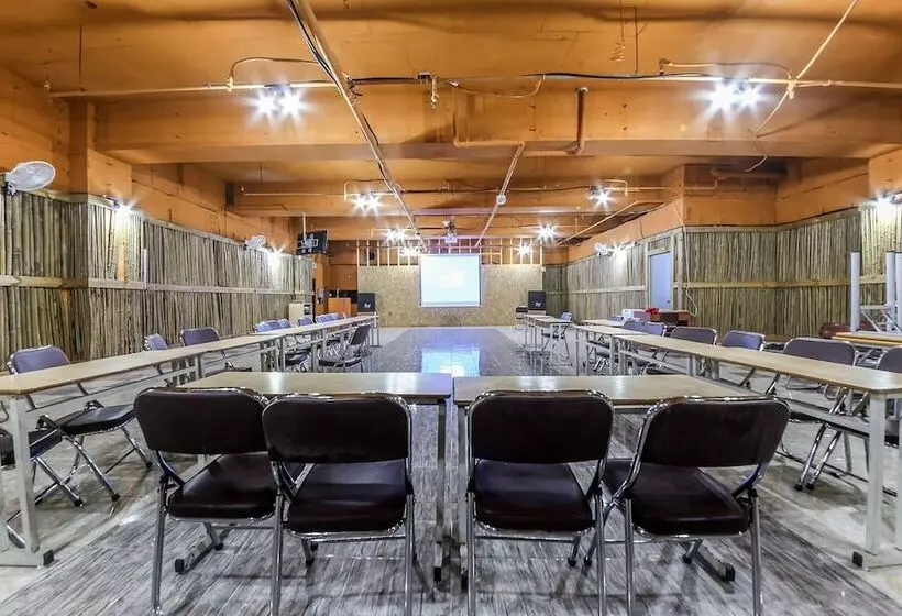 モーテル Muan Beach