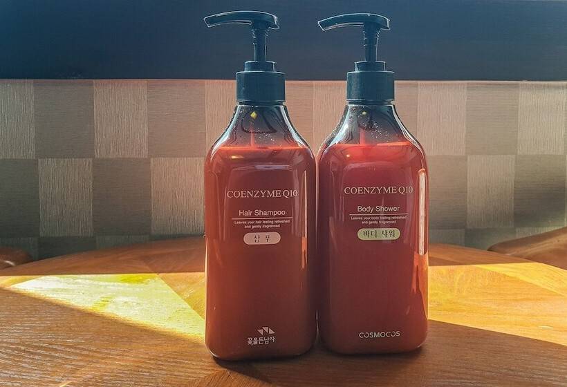 فندق على الطريق Muan Beach