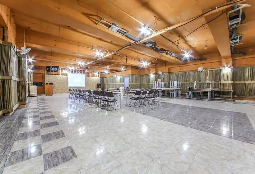 モーテル Muan Beach