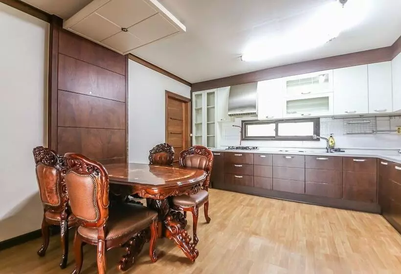 モーテル Muan Beach