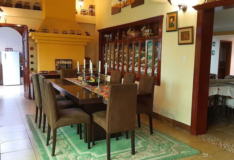 펜션 Amaguaña Luxury Country House