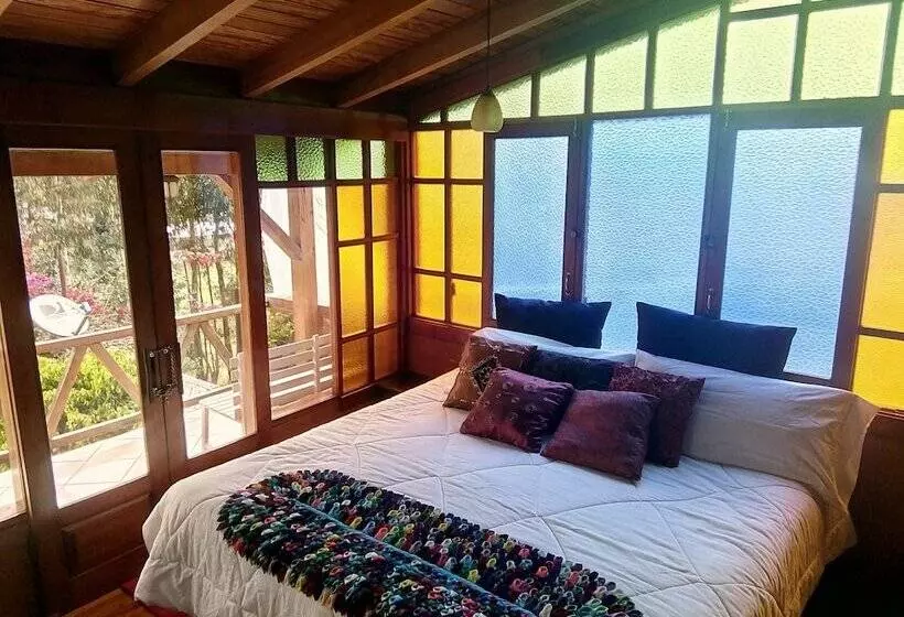 Majatalo Amaguaña Luxury Country House