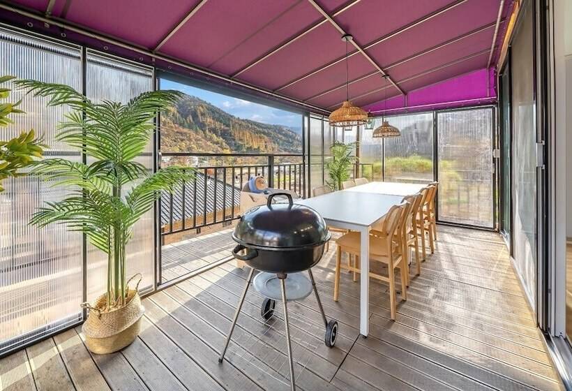 פנסיון Gapyeong Ddobagi Pet & Spa Glamping