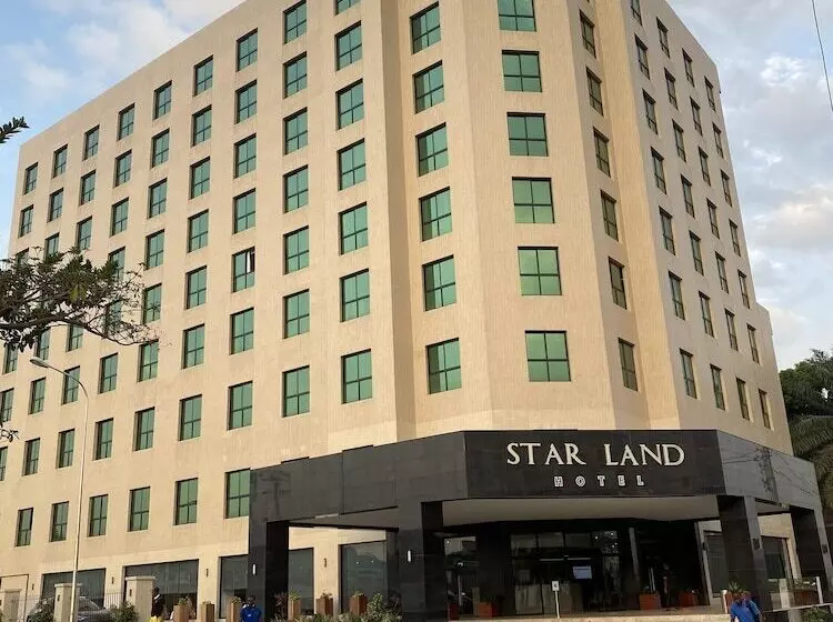Star Land Hotel Bastos
