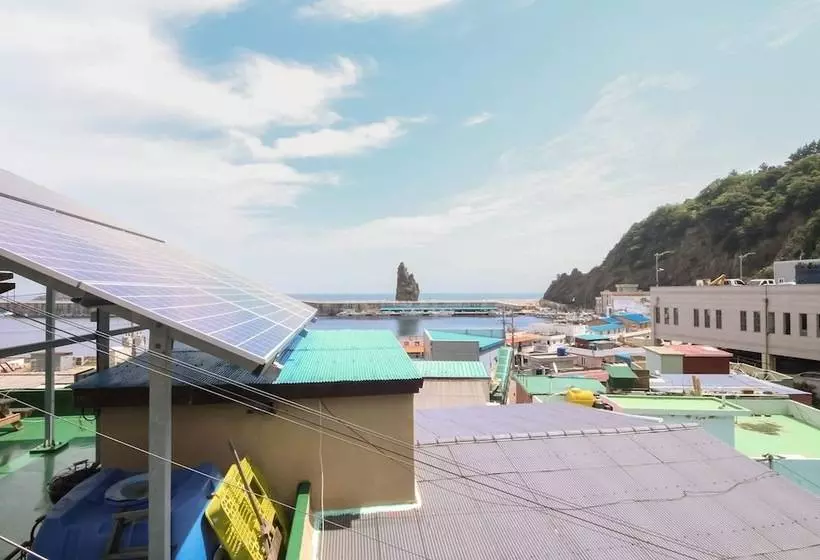 Ulleung Donghaejang Motel