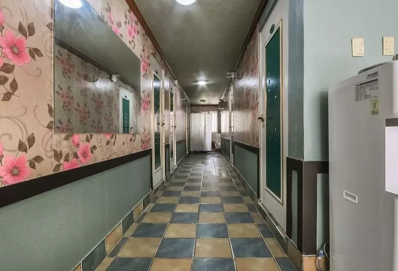 Ulleung Donghaejang Motel
