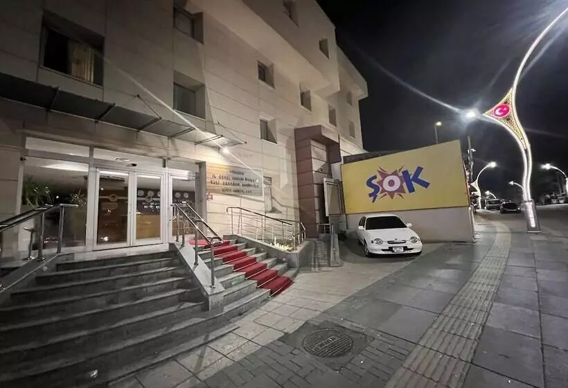 Vali Erdogan Konuk Evi Hitit Otel