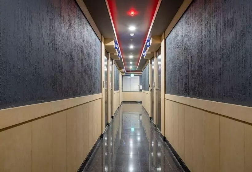 Yanggu Samhojang Motel