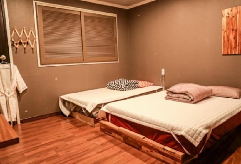 Yanggu Samhojang Motel