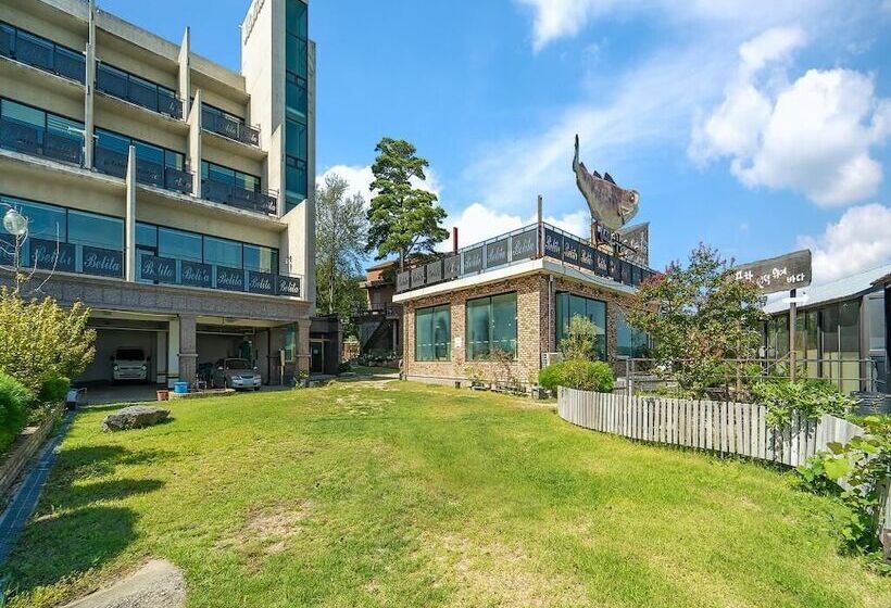 Yangyang Belitaruz Pension