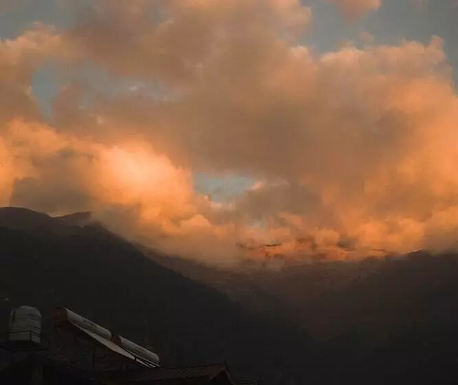 ユースホステル Hipostel Manali