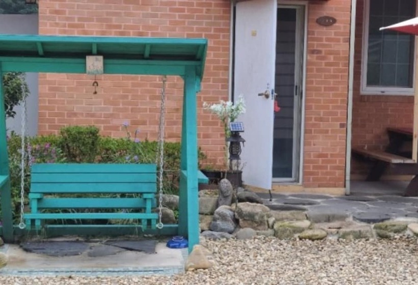 Damyang Lara 345 Pension