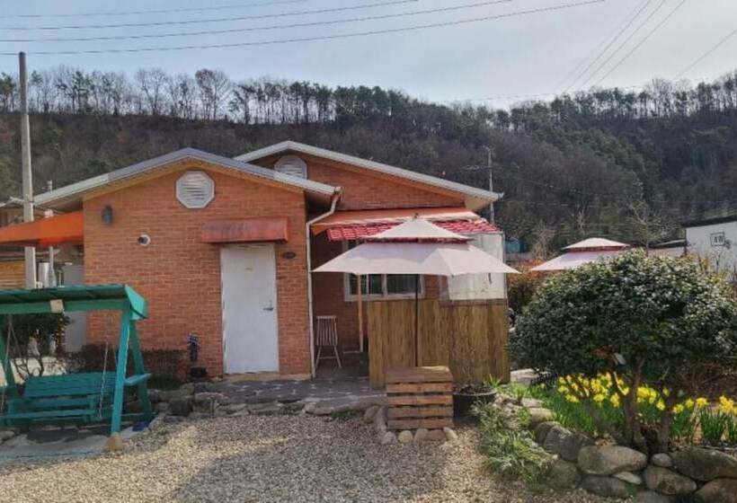 Damyang Lara 345 Pension