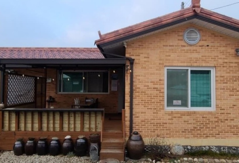 Damyang Lara 345 Pension