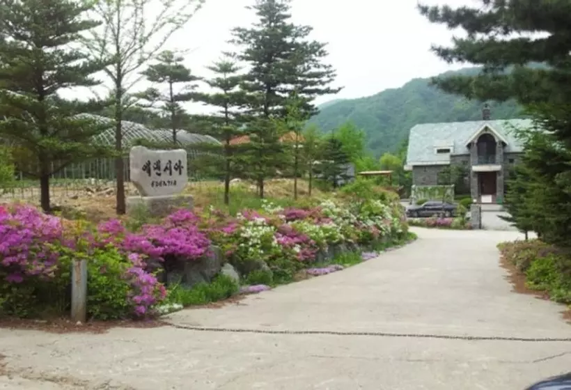 Gapyeong Edentia Pension