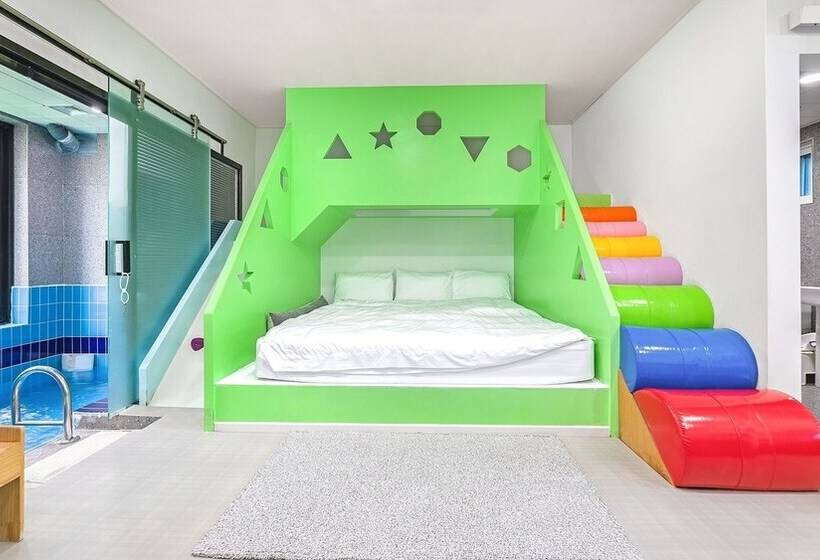 Gapyeong Nino Full Kids Pension