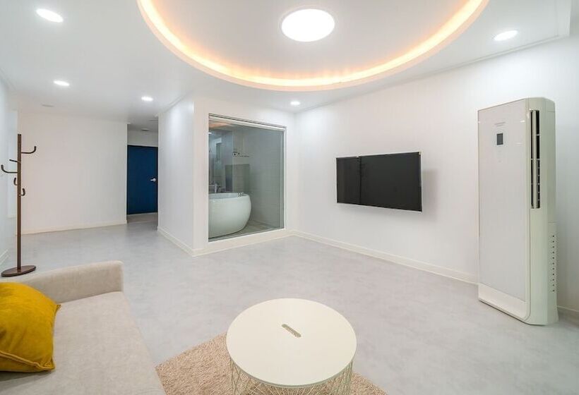 Gapyeong Nino Full Kids Pension