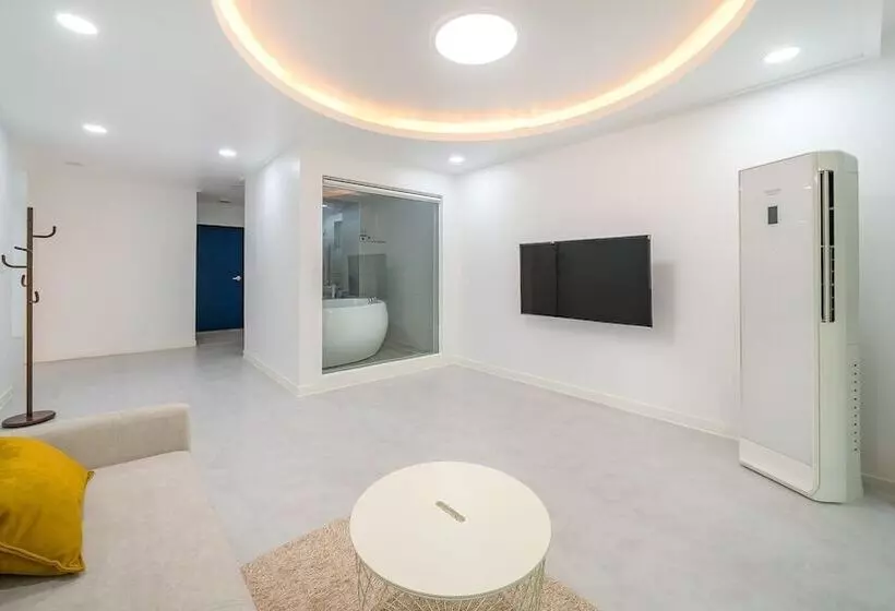 Gapyeong Nino Full Kids Pension