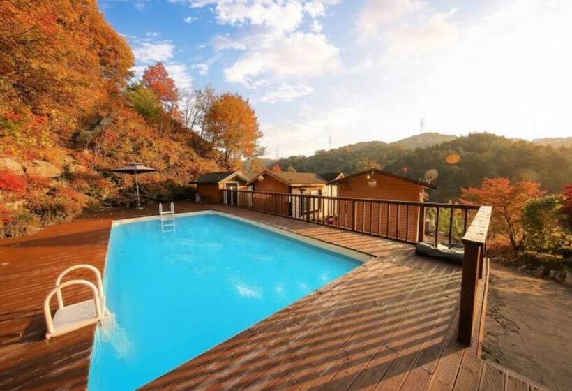 Gapyeong Taeri House Pension