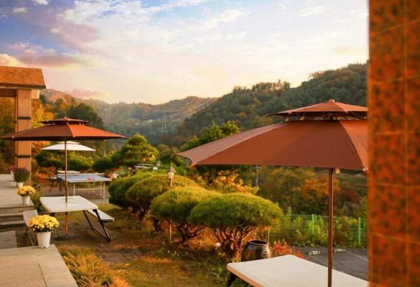 Gapyeong Taeri House Pension